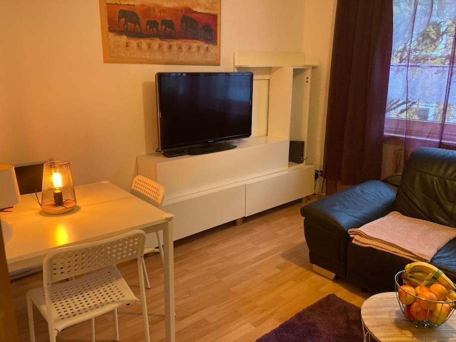 Toll Apartment Am Rhein Netflix Internet 1000 Mbits, Free Parking Duisburgo Esterno foto