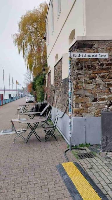 Toll Apartment Am Rhein Netflix Internet 1000 Mbits, Free Parking Duisburgo Esterno foto